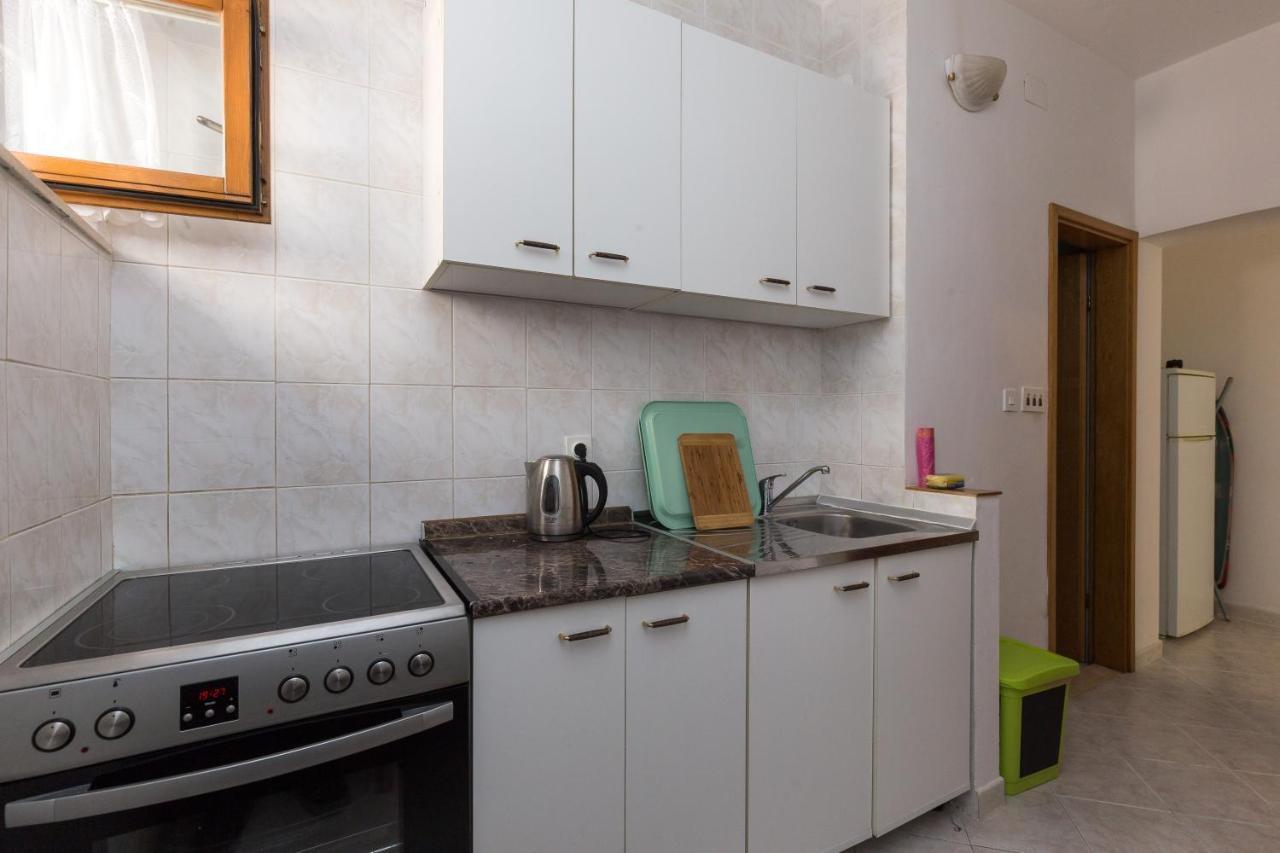 Apartments Kisic Млини Стая снимка