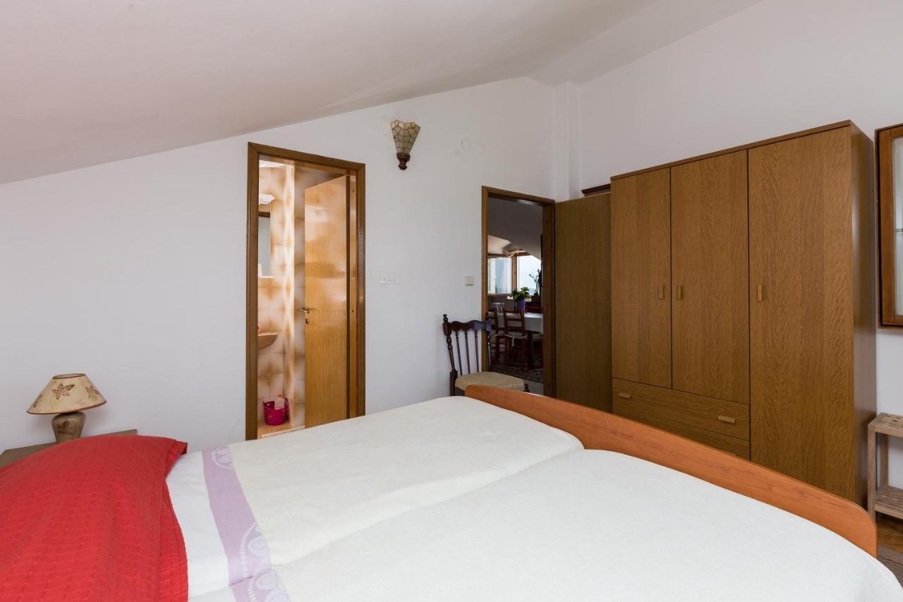 Apartments Kisic Млини Стая снимка