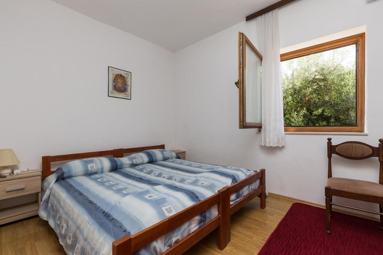 Apartments Kisic Млини Стая снимка