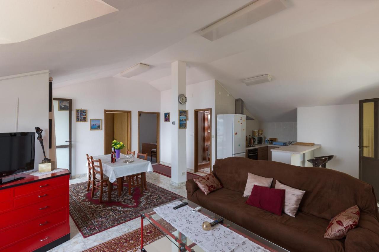 Apartments Kisic Млини Стая снимка